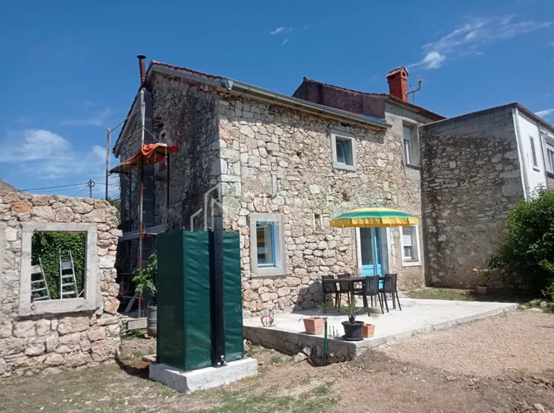 Banj, island Pašman, a semi-detached stone house – 3