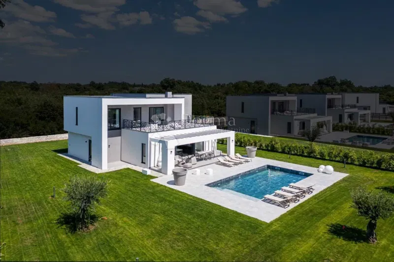 Casa Svetvinčenat, 300m2 – 3