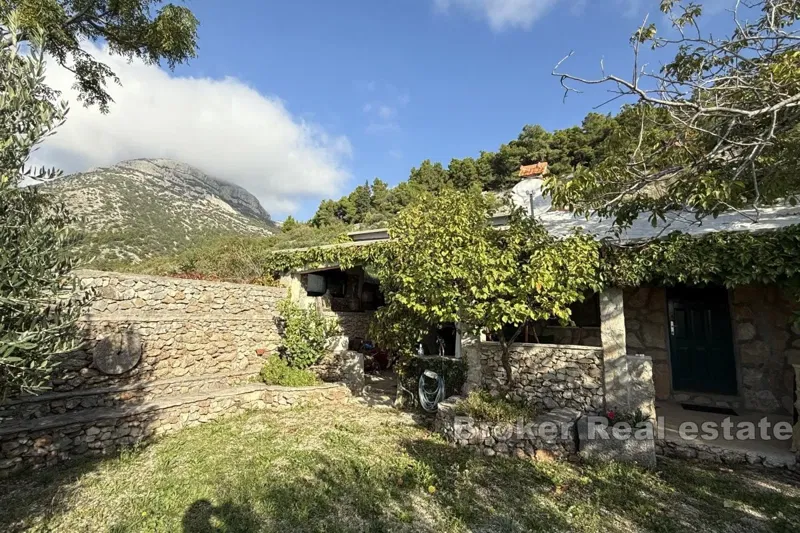 Terreno agricolo unico con un edificio e una splendida vista sul mare – 3