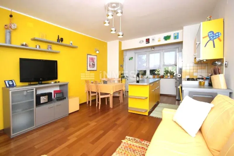 Pula, fully furnished apartment on the 2nd floor – 2