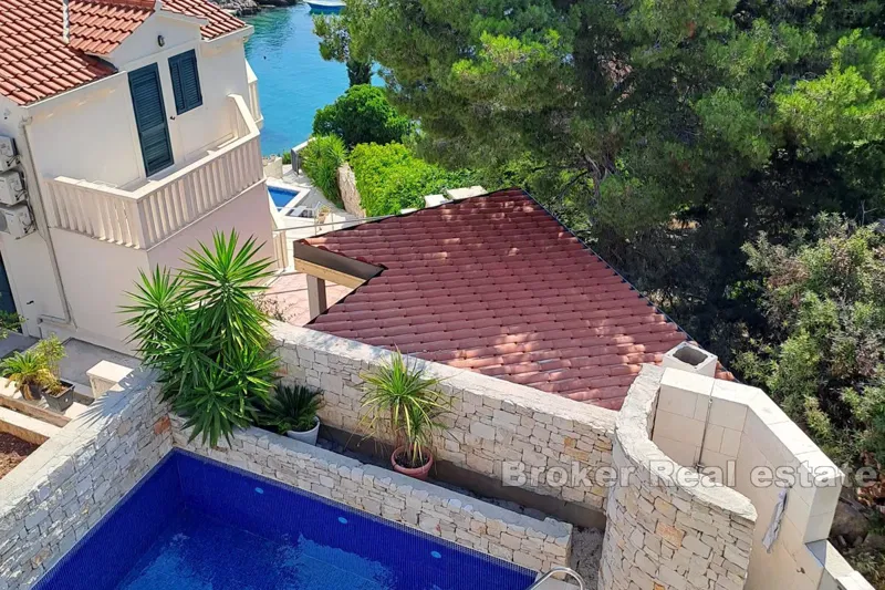 Villa con piscina, vicino al mare – 2