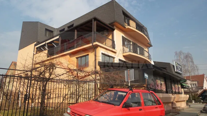 Commercial property Adamovec – 2