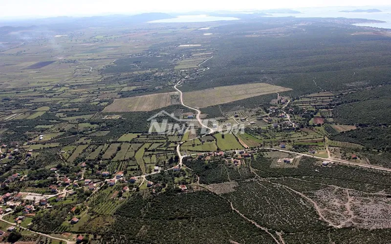 Terreno edificabile di 7779 m², a 15 min da Zara – Oasi di pace vicino alla città – 2