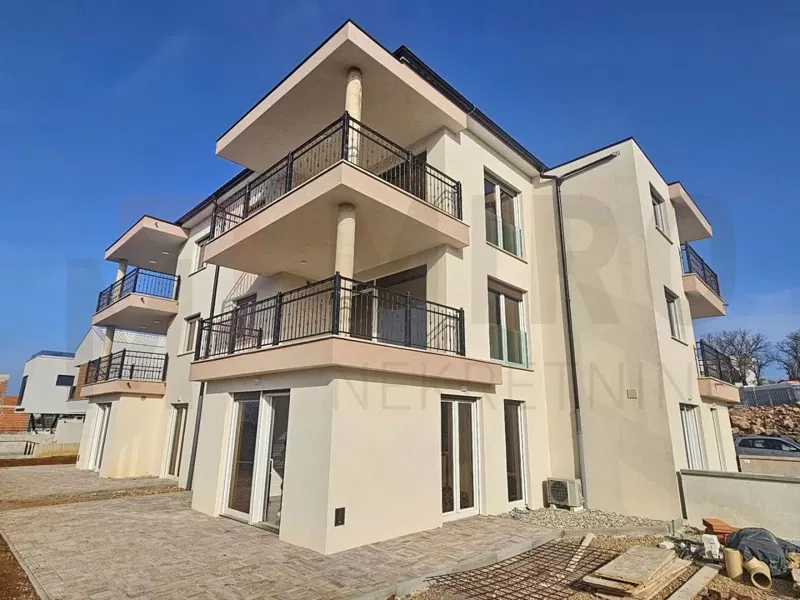 Njivice, new building, apartment with open sea view! – 2