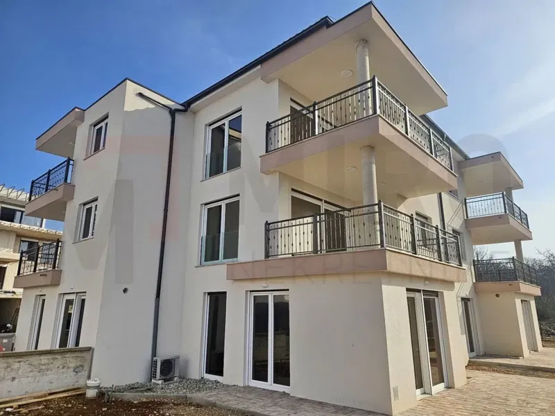 Njivice, new building, apartment with open sea view! – 3