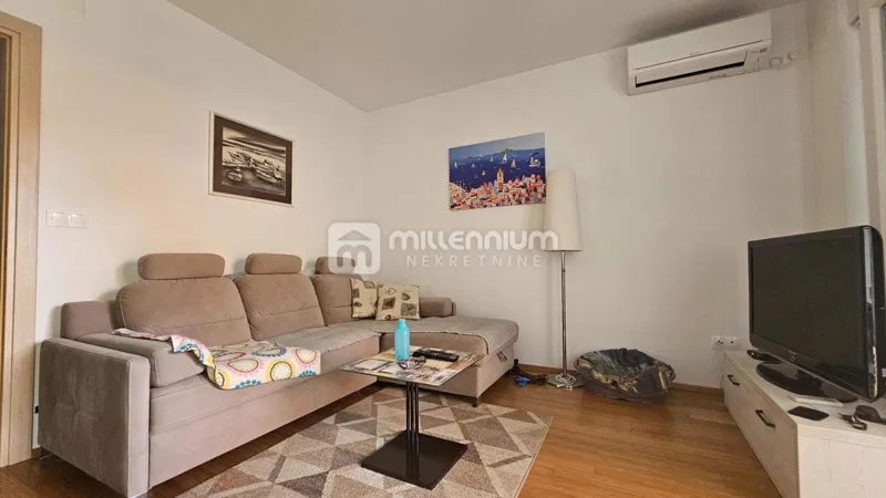 Otok Krk, Šilo, 56m2, 2-sobni s dnevnim, dvorište – 2