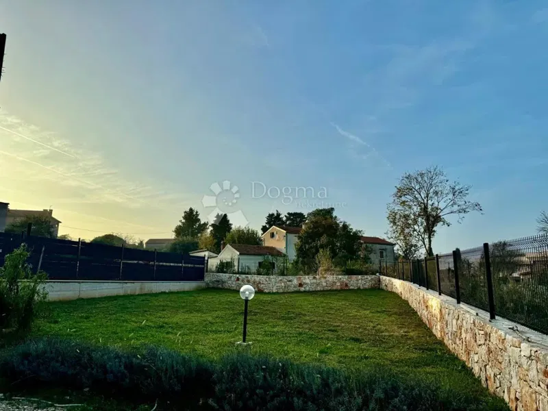 Terreno Rovinjsko Selo, Rovinj, 570m2 – 2