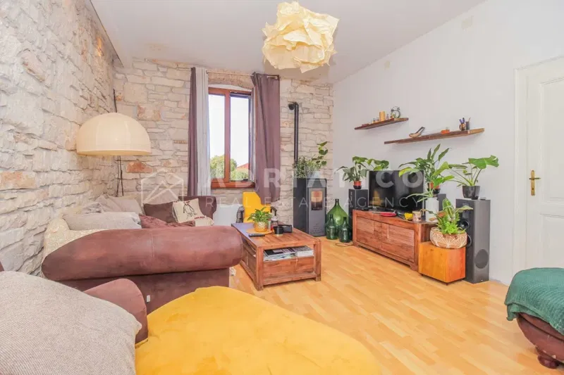 Rovinj, spacious two-bedroom apartment and attic, excellent location – 2