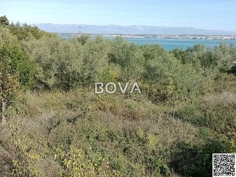 Agricultural land 2811m2 - Sutomišćica *First row to the sea* (ID-2485/E) – 3