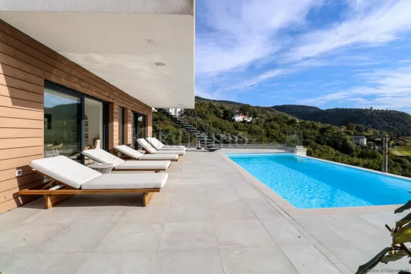 Panorámás kilátás a tengerre! Modern luxus villa eladó – 2