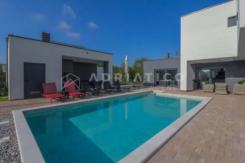 Poreč, surroundings - New modern house with swimming pool – 2