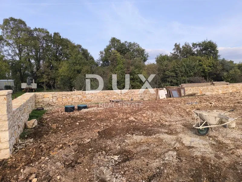ISTRIA, PEROJ - Terreno week-end con rudere circondato da pietra a secco – 2