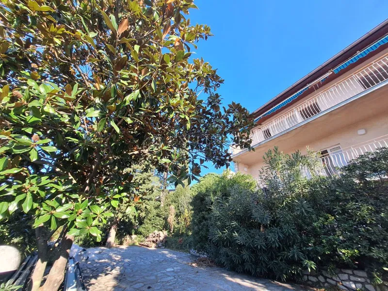Hiša Selce, Crikvenica, 300m2 – 2