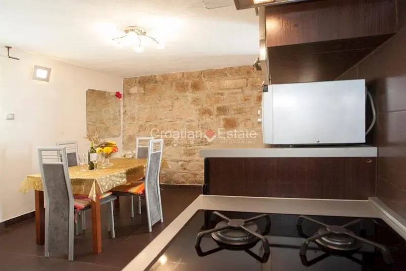 Radunica – Two stone terraced houses, for sale – 2