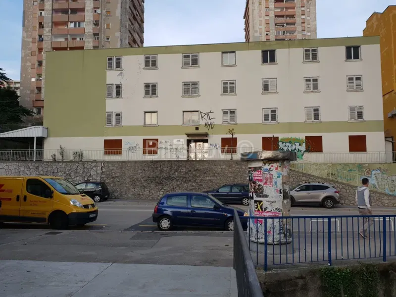 Immobile commerciale Zamet – 3