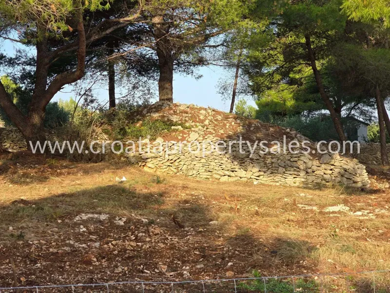 Участок Brač – 2