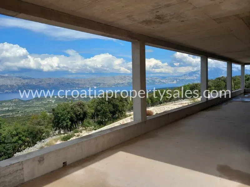 Brac, house for sale, 750.000 € – 3