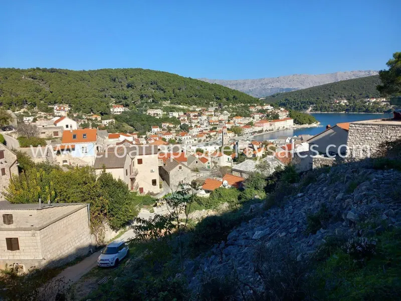 Brac, building land for sale, 75.000 € – 2