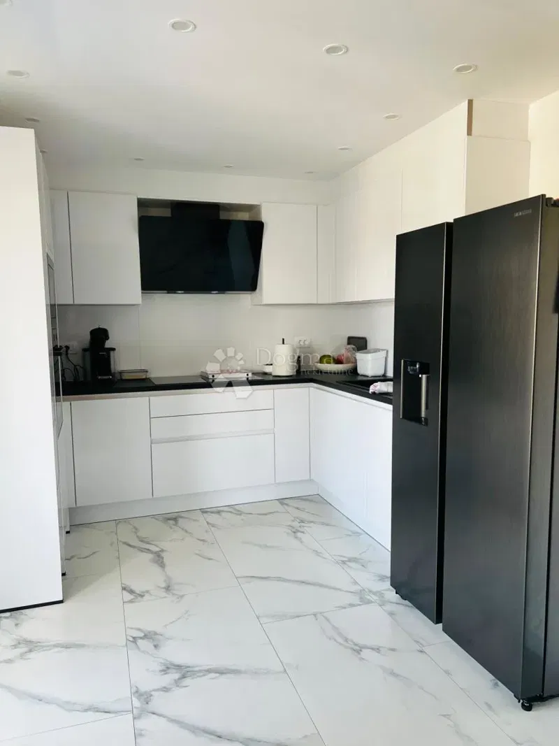 House Malinska, Malinska-Dubašnica, 240m2 – 3