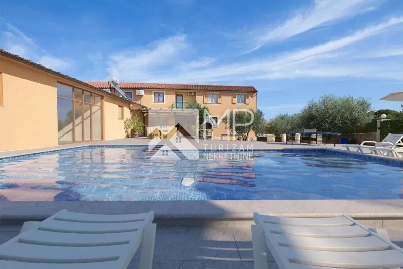 Banjole, beautiful villa with a 70 m2 swimming pool – 2