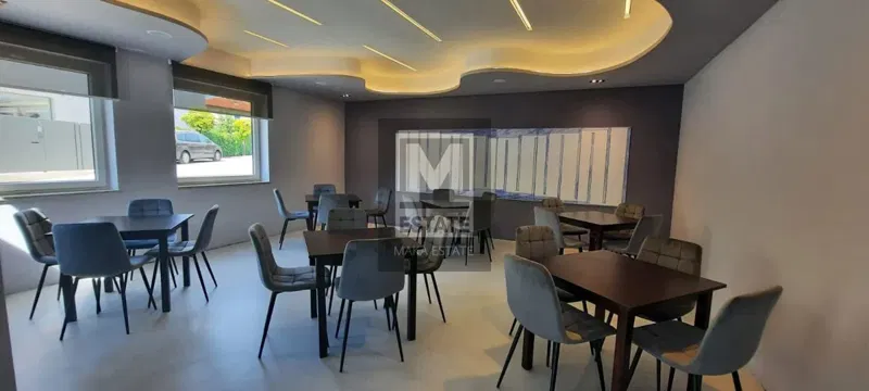 HOTEL DI LUSSO A 4 STELLE IN UN'OTTIMA POSIZIONE – 3