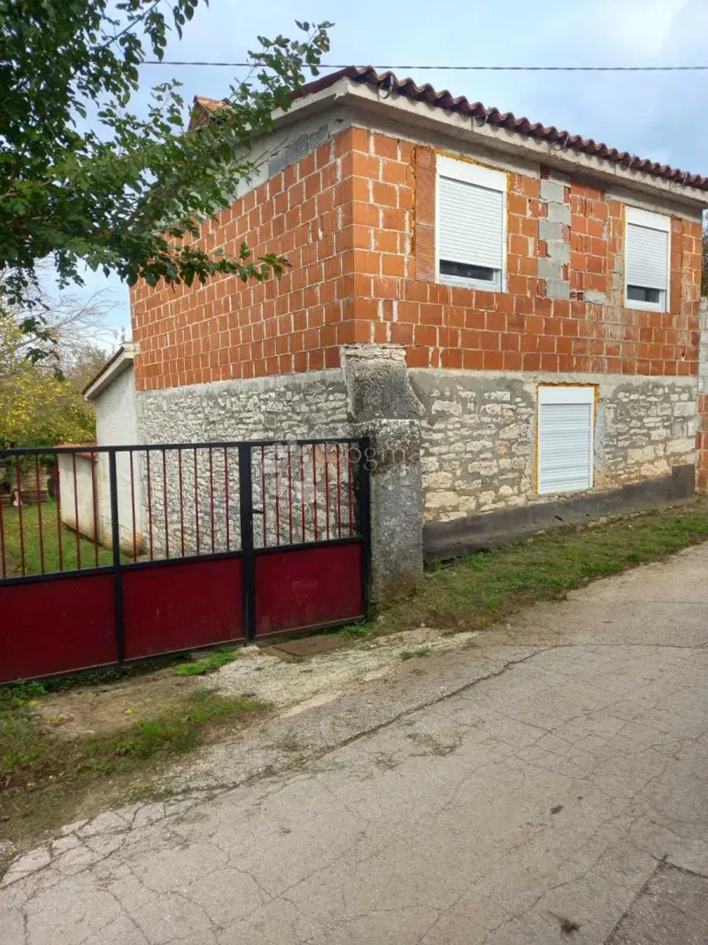 Dom wolnostojący w budowie w pobliżu Svetvinčent – 3