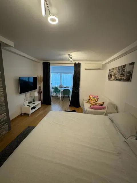 Flat Paveki, Kostrena, 38m2 – 2