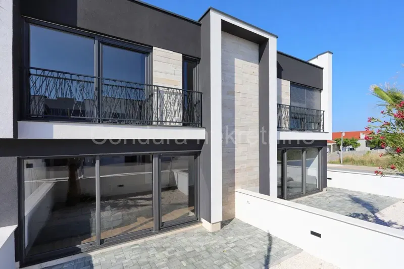 Appartamento Privlaka – 2