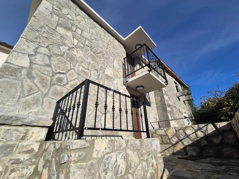 Krk, surroundings, renovated stone house in a row! ID 609 – 2