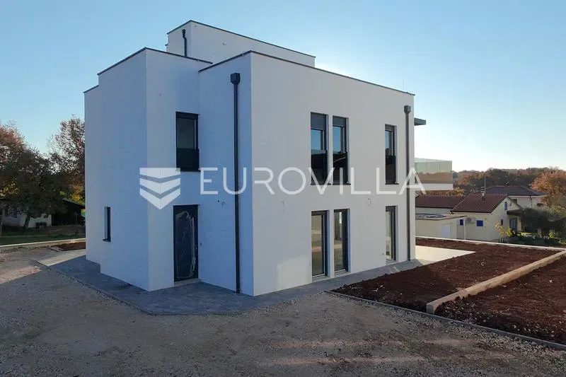 Casa Brtonigla – 2