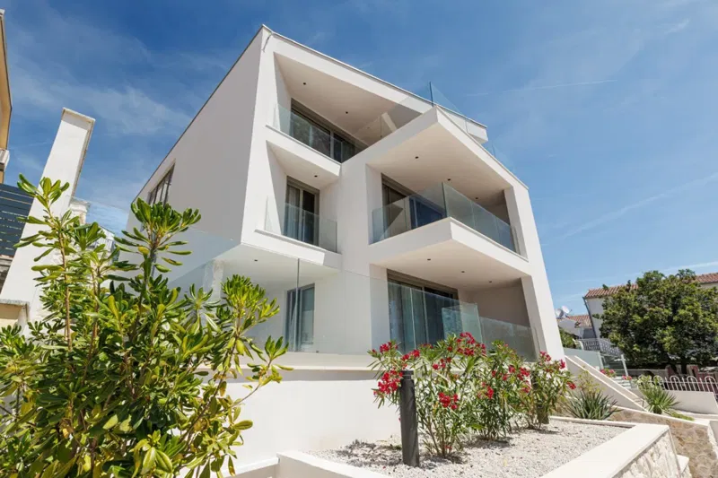 Appartamento di lusso con vista mare – 2