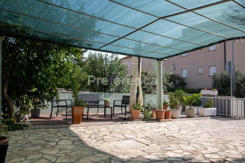 Novalja - house with apartments – 2