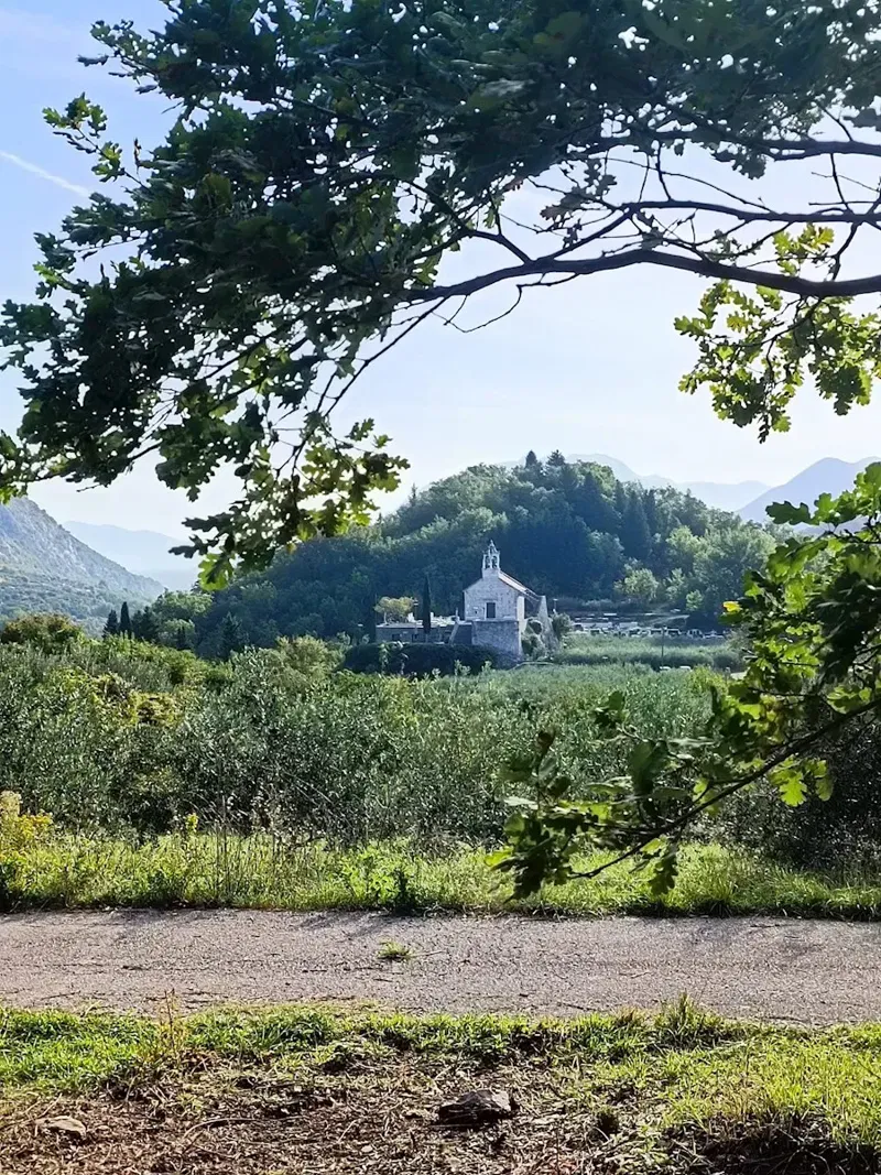 GRAĐEVINSKO ZEMLJIŠTE, OSTRVICA