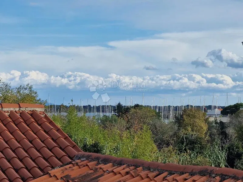 100 m from the sea 2 apartments or 1 duplex with a view! Investment opportunity – 2
