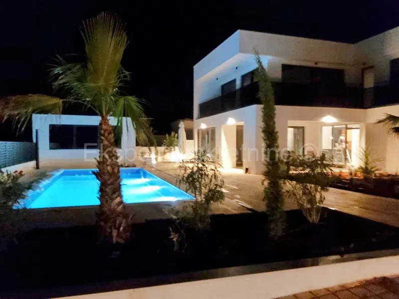 Solta, Grohote, villa di lusso con piscina, a 90 metri dal mare con vista sul mare – 3