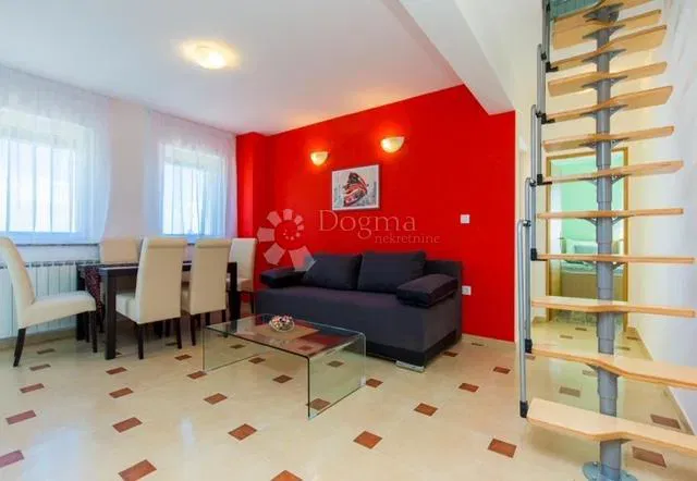 Flat Doričići, Kostrena, 95m2 – 2