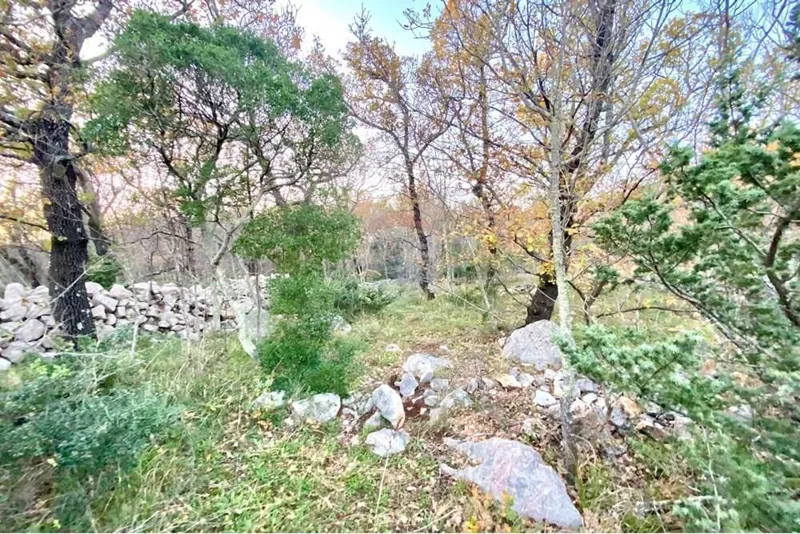SELINE - Zazidljivo zemljišče v bližini morja - INVESTICIJSKA PRILOŽNOST – 3