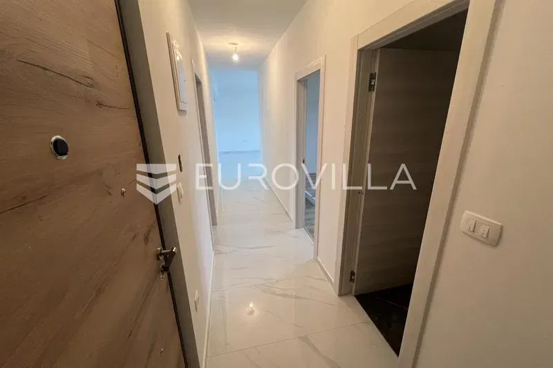 Istria, Medulin, ready-to-move-in apartment in a new building, 145m2 – 2