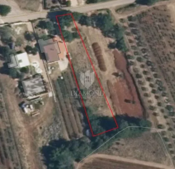 Barban, ottimo terreno edificabile – 2