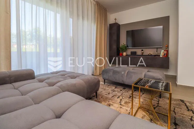 Casa Novigrad – 3