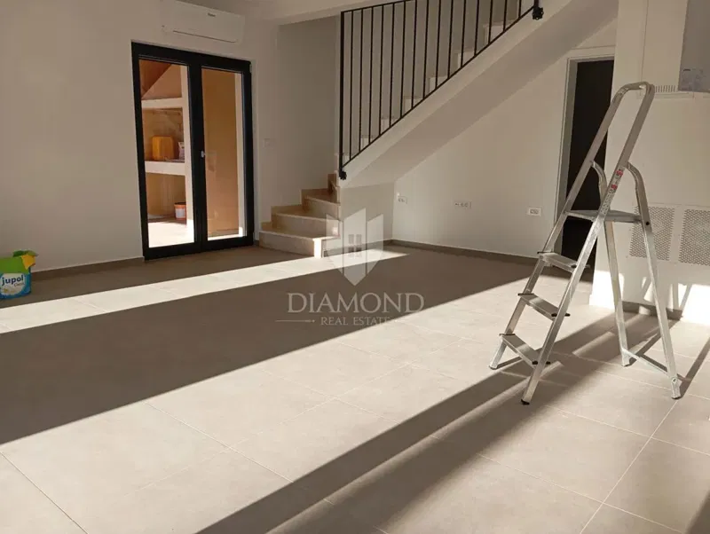 Svetvinčenat, casa fantastica in una posizione privilegiata – 3