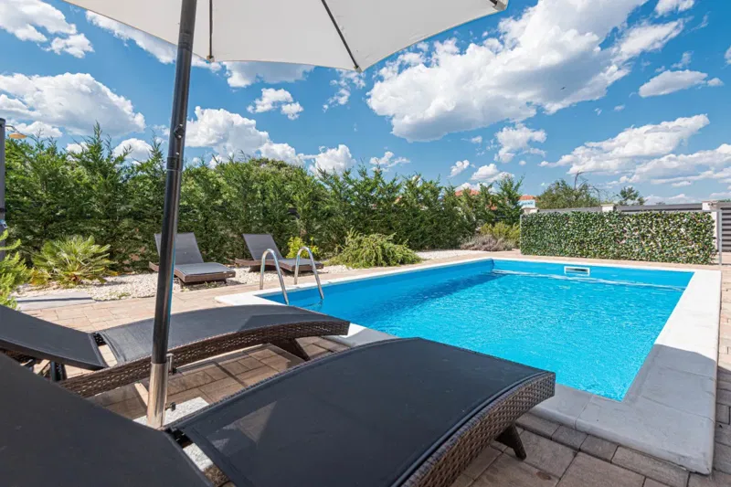 Villa with a pool – 3