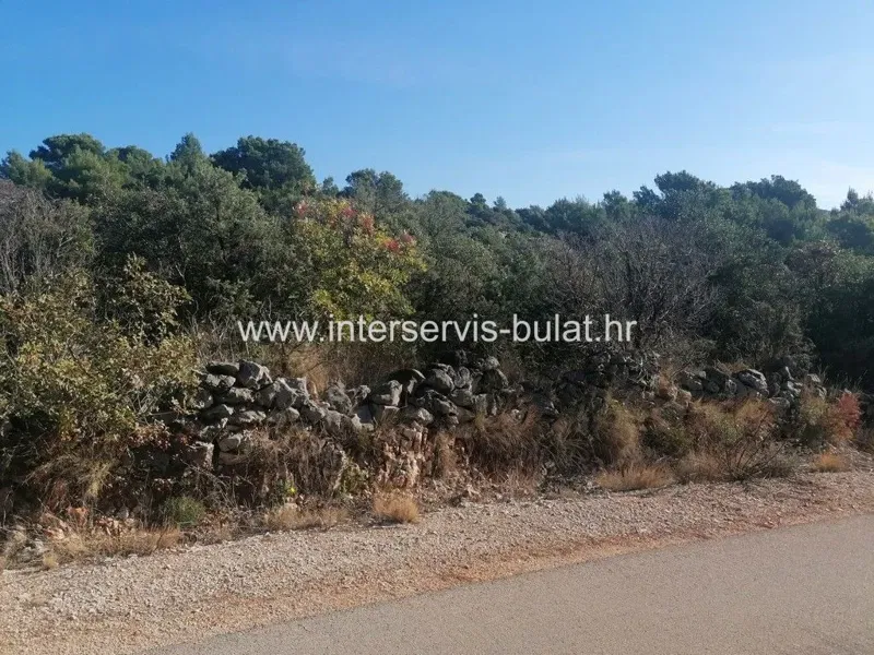 .::: Building land for commercial purposes in Njivice :::. – 2