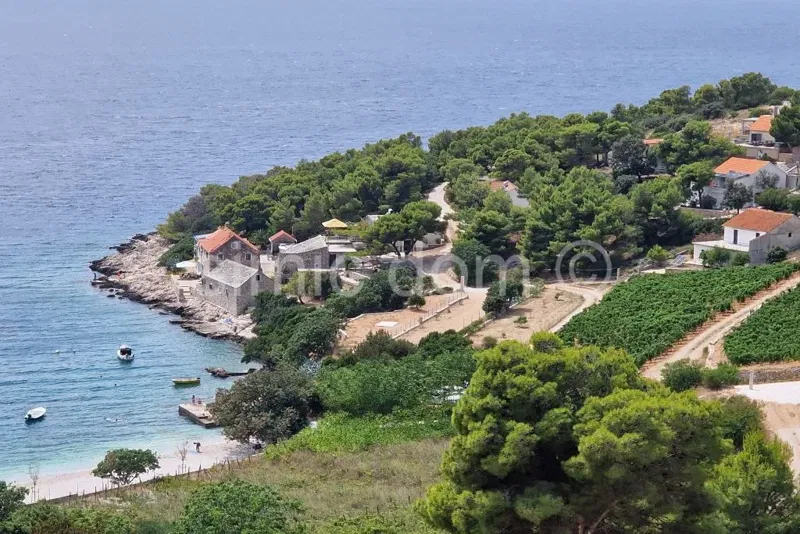 Building plot with preliminary design, Brac – 2