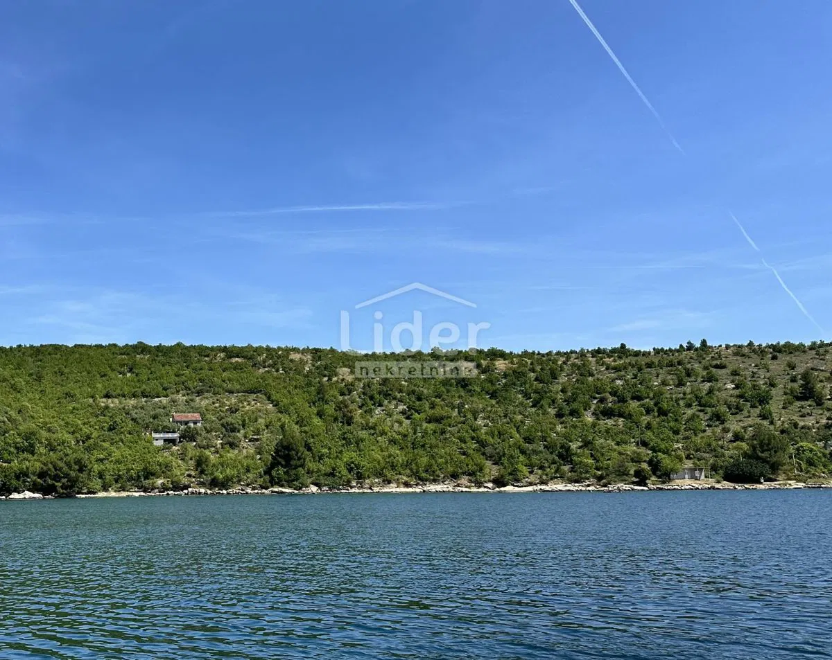 Pôda Kruševo, 963m2