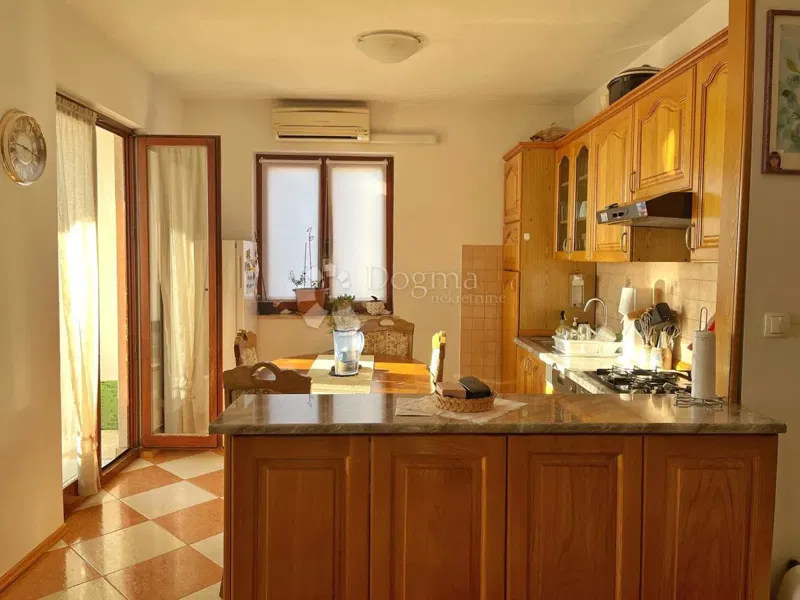 2 APARTMENTS IN A GREAT LOCATION IN ROVINJ – 3