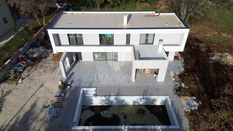 Marčana, una grande villa con vista sul mare – 2