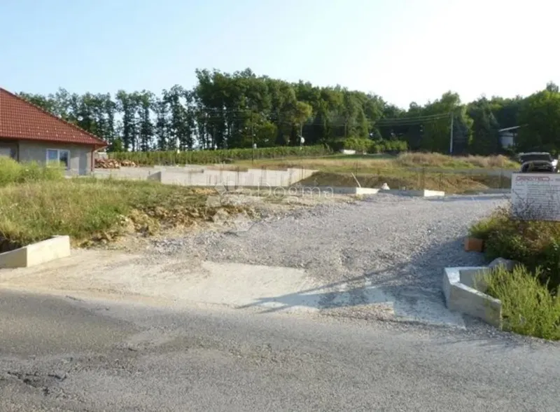 Terreno Hrastje Plešivičko, Jastrebarsko - Okolica, 1.712,03m2 – 2