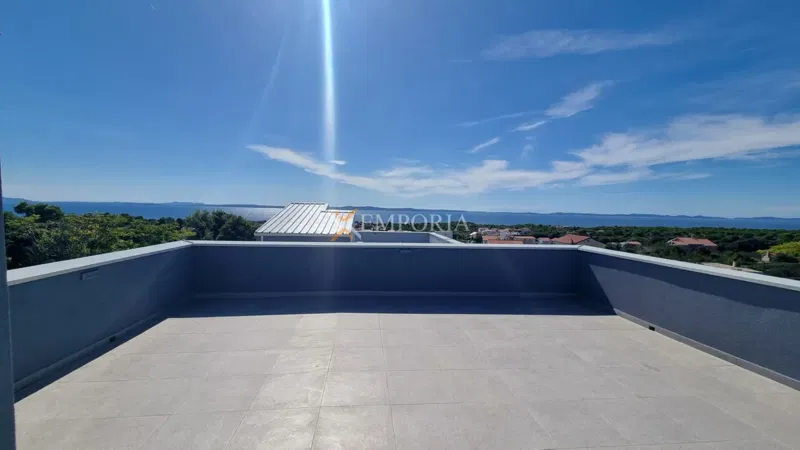 House with a pool on the island of Vir is for sale – 2