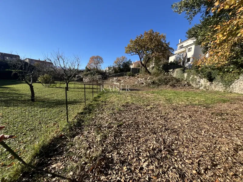 Srdoči - Építési telek a központban! 990 m2 – 3